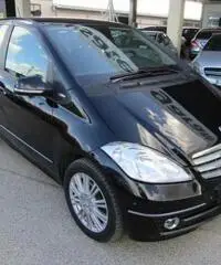 MERCEDES-BENZ A 180 CDI Elegance - 3