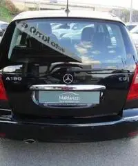 MERCEDES-BENZ A 180 CDI Elegance - 6