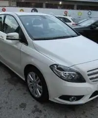 MERCEDES-BENZ B 180 CDI Executive - 3