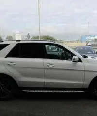 MERCEDES-BENZ ML 250 BlueTEC 4Matic Premium - 4