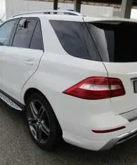 MERCEDES-BENZ ML 250 BlueTEC 4Matic Premium - 8