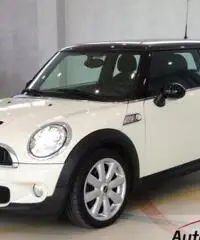 MINI COOPER S 1.6 CHILI 175 CV Pelle + Fari allo Xeno + Cruise control + Radio cd + Climatizzatore d - 2