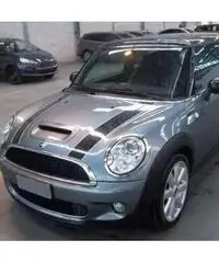 Mini Cooper S 16 v.