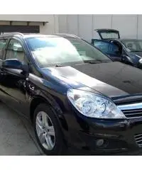 Opel Astra 1.7 SW 2010 Unico Proprietario - 3