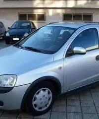 Opel Corsa 1.0i 12V 58CV 5p Comfort UNIPROPRIETARIO - 4