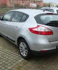 Renault Mégane 1.5 DCI 110cv EDC Attractive - 3