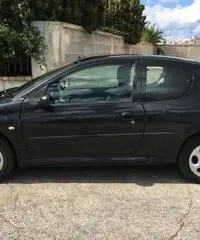 Peugeot 206 - 2