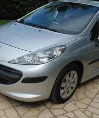 PEUGEOT 207 1.4 HDi 70CV 5p. X Line