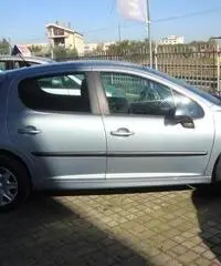 Peugeot 207 HDI 70cv 5P. Energie Sport - 9