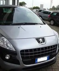 Peugeot 3008 3008 1.6 HDI 115 CV Active - 3