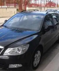 SKODA Octavia Station Wagon 1.6 TDI CR F.AP. DSG Wag. Amb. - 2