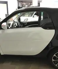 smart fortwo 70 1.0 Automatic Passion - 2