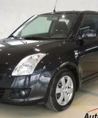 SUZUKI SWIFT 1.3 DDIS GL 75 CV Idonea per neopatentati + Climatizzatore + Cerchi in lega + ABS + Vol - 4