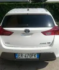 Toyota Auris 1.8 Hybrid 5 porte Lounge - 3