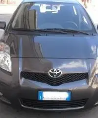 TOYOTA Yaris 1.4 D-4D DPF 5p. M-MT Sol