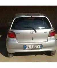 Vendo YARIS 2002 unico proprietario - 4