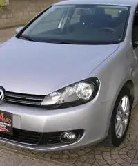 Volkswagen Golf 1.6 TDI DPF 5P. Highline - 2