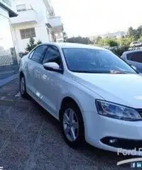 VOLKSWAGEN Jetta 1.6 TDI - 2