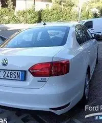 VOLKSWAGEN Jetta 1.6 TDI - 3