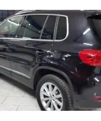 Volkswagen Tiguan TDI 140cv 4motion Sport & Style - 4