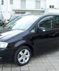 Volkswagen Touran 2.0 TDI 140CV Highline