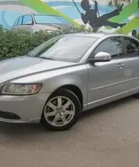 Volvo S40 2.0 D 136 CV Momentum - 2