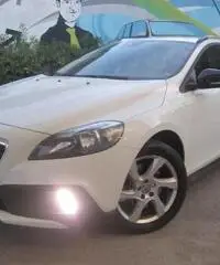 Volvo V40 Cross Country D2 120 CV Business - 2