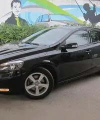 Volvo V40 D2 120 cv Business - 3