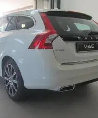 Volvo V60 D6 Twin Engine Geartronic Summum - 3