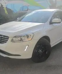 Volvo XC60 D4 2.0 181 CV Geartronic Business