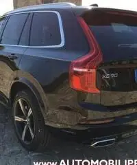 VOLVO XC90 2.0 D5 AWD R-design - 10