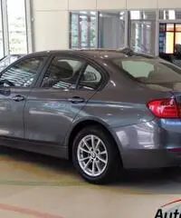 BMW NUOVA 318 D F30 - 2