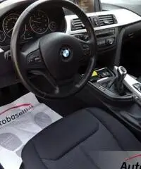 BMW NUOVA 318 D F30 - 3