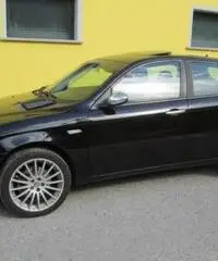 ALFA ROMEO 147 1.9 JTD (120) 5 porte Distinctive-TETTO APRIBILE-