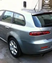 ALFA ROMEO 159 1.9 JTDm 16V Sportwagon Distinctive - 7