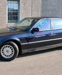 BMW 740 i 4.4 cat - 2