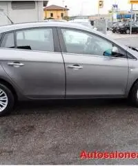 FIAT Bravo 1.6 MJT 120 CV  EURO 5 DPF Dualogic Emotion - 4