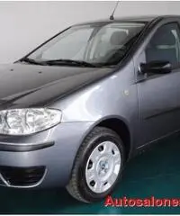 FIAT Punto 1.2i 16V cat 5 porte NEOPATENTATI