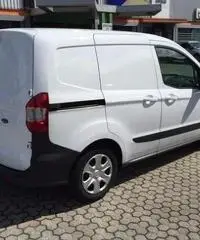 FORD Tourneo Courier 1.5 TDCI 75 CV Plus **KM 0** - 4