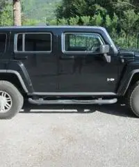 Hummer H3