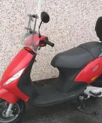 Piaggio Zip 50 4T - 3