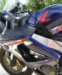 Honda CBR - 4