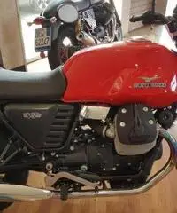 MOTO GUZZI V7 STONE - 4