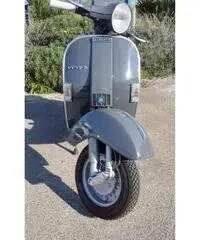 Piaggio Vespa P150E