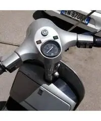 VESPA 150 DEL 1983