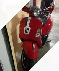 Vespa gts 300