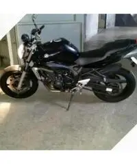 Yamaha fz6 - cc 600 - anno met 2005 - km 18.000