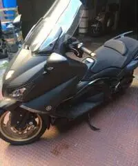 YAMAHA T-MAX