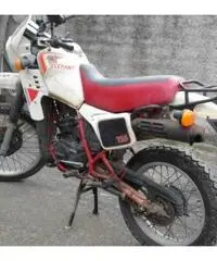 Moto enduro Cagiva Elefant - 3