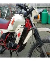 Moto enduro Cagiva Elefant - 5